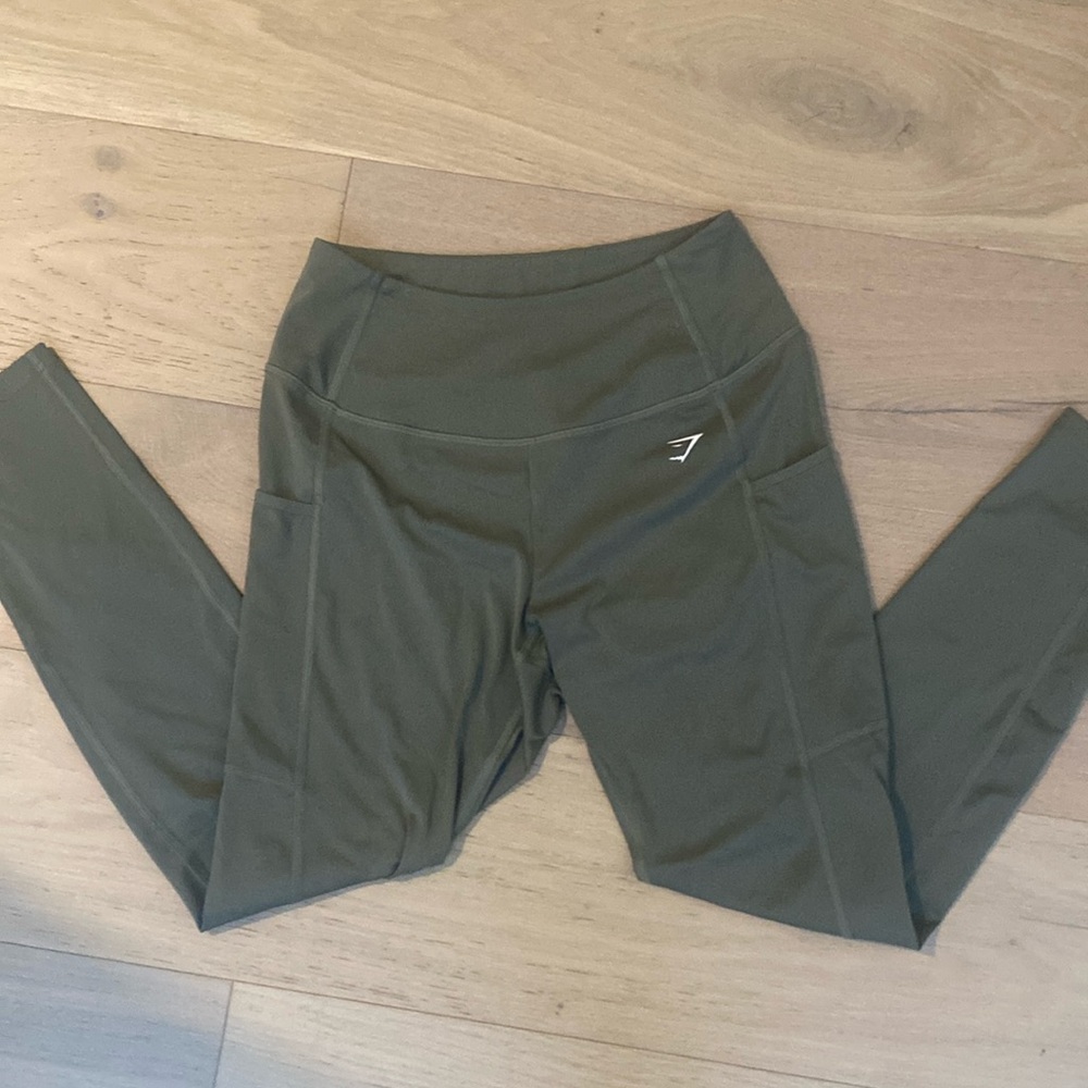 Gym-shark leggings
